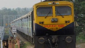ವಿಜಯಪುರ ಜನರಿಗೆ ಸಿಹಿಸುದ್ದಿ ಕೊಟ್ಟ ರೈಲ್ವೆ ಇಲಾಖೆ 