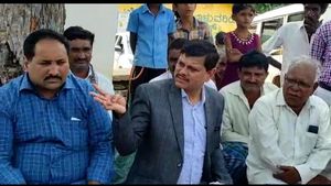 ಮದುವೆಯಾಗಲ್ಲ ಎಂದು ಯುವತಿ ಶಪಥ: ಎಚ್. ರಾಂಪುರಕ್ಕೆ ದಾವಣಗೆರೆ ಜಿಲ್ಲಾಡಳಿತ ದೌಡು!