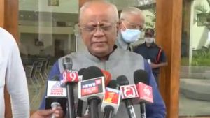 ವಿಡಿಯೋ; ಬೆಲೆ ಏರಿಕೆ ಬಗ್ಗೆ ಮತ್ತೆ ಸಂಸದ ಸಿದ್ದೇಶ್ವರ್ ಯಡವಟ್ಟು ಹೇಳಿಕೆ! 