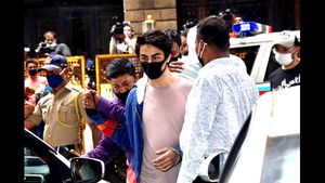ಮುಂಬೈ ಕ್ರೂಸ್ ಡ್ರಗ್ಸ್ ಕೇಸ್: ಜಾಮೀನು ಪಡೆಯಲು ಆರ್ಯನ್ ಖಾನ್ ಮುಂದಿಟ್ಟ 10 ಕಾರಣಗಳು