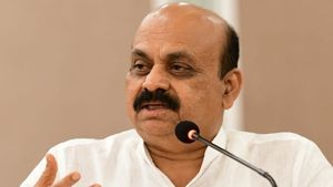  ಮೃತರ ಕುಟುಂಬಸ್ಥನೊಂದಿಗೆ ದೂರವಾಣಿಯಲ್ಲಿ ಮಾತನಾಡಿ ಧೈರ್ಯ ತುಂಬಿದ ಸಿಎಂ ಬೊಮ್ಮಾಯಿ!