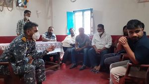 ಕಾರವಾರ: ಬೈತಖೋಲ್‌ನಲ್ಲಿ ನೌಕಾನೆಲೆಯಿಂದ ರಸ್ತೆ, ಗೋಡೆ ನಿರ್ಮಾಣಕ್ಕೆ ಸ್ಥಳೀಯರ ವಿರೋಧ