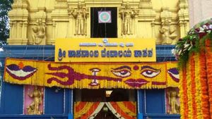 ಈ ಬಾರಿಯೂ ಹಾಸನಾಂಬೆ ದರ್ಶನಕ್ಕೆ ಭಕ್ತರಿಗೆ ಅವಕಾಶವಿಲ್ಲ 
