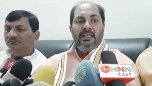  ಬೆಲೆ ಏರಿಕೆ: 'ಶೇ. 95 ರಷ್ಟು ಭಾರತೀಯರಿಗೆ ಪೆಟ್ರೋಲ್‌ ಅಗತ್ಯವಿಲ್ಲ' ಎಂದ ಯುಪಿ ಸಚಿವ