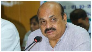 'ಕೋವಿಡ್ ಬಗ್ಗೆ ಭಯ ಬೇಡ': ಲಾಕ್ ಡೌನ್ ಪ್ರಸ್ತಾವನೆ ಸರ್ಕಾರದ ಮುಂದಿಲ್ಲ: ಸಿಎಂ