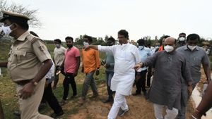 ಪೂರ್ತಿ ಕುಸಿದ ಮನೆಗಳಿಗೆ 5 ಲಕ್ಷ ಪರಿಹಾರ: ಸಿಎಂ ಬಸವರಾಜ ಬೊಮ್ಮಾಯಿ