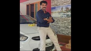 ಡಾ. ರತ್ನಾಕರ್ ಪೊಲೀಸ್ ವಶಕ್ಕೆ; ವೈದ್ಯನ ವಿರುದ್ಧ ದೂರು ನೀಡಲು ಮುಂದಾಗದ ಮಹಿಳಾ ಸಿಬ್ಬಂದಿ!