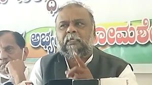 ಪರಿಷತ್ ಚುನಾವಣೆಯಲ್ಲಿ ಕಾಂಗ್ರೆಸ್ ಅಭ್ಯರ್ಥಿ ಗೆಲುವು; ಎಚ್. ಆಂಜನೇಯ 