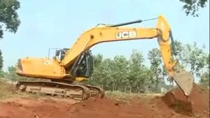  ರೈತರ ತೀವ್ರ ವಿರೋಧ ನಡುವೆ ಮಚ್ಚೆ ಬೈಪಾಸ್ ರಸ್ತೆ ಕಾಮಗಾರಿ ಆರಂಭ