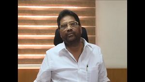  ಸಚಿವರ ಆರೋಪ: ಪರಿಷತ್ ಚುನಾವಣೆ ಸ್ಪರ್ಧೆಯಿಂದ ಹಿಂದೆ ಸರಿದ ದಕ್ಷಿಣ ಕನ್ನಡ ಡಿಸಿಸಿ ಬ್ಯಾಂಕ್ ಅಧ್ಯಕ್ಷ