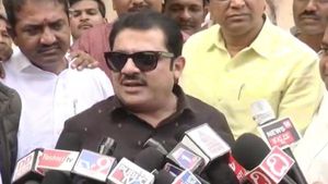 ವಿಡಿಯೋ; ಬಿಜೆಪಿ, ಜೆಡಿಎಸ್ ಮ್ಯಾಚ್ ಫಿಕ್ಸಿಂಗ್ ಬಿಚ್ಚಿಟ್ಟ ಜಮೀರ್! 