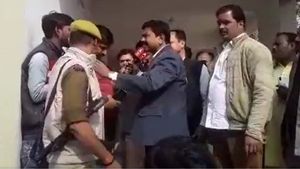 ಲಖೀಂಪುರ ಘಟನೆ: ಪತ್ರಕರ್ತನ ಜೊತೆ ಅಸಭ್ಯವಾಗಿ ಮಾತನಾಡಿದ ಅಜಯ್ ಮಿಶ್ರಾ
