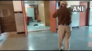 Breaking: ದೆಹಲಿ ಕೋರ್ಟ್‌ನಲ್ಲಿ ಸ್ಫೋಟ, ಒಬ್ಬರಿಗೆ ಗಾಯ