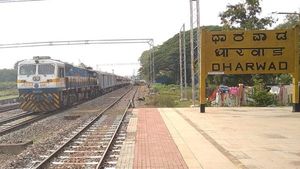 ಧಾರವಾಡ-ಬೆಳಗಾವಿ ನೇರ ರೈಲು ಯೋಜನೆಗೆ ಆಡಳಿತಾತ್ಮಕ ಒಪ್ಪಿಗೆ 