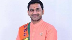 ಹಾಸನ ರಾಜಕೀಯ; ಎ. ಮಂಜುಗೆ ಪ್ರೀತಂ ಗೌಡ ಟಾಂಗ್!