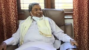 ಬಾದಾಮಿಯಲ್ಲಿ ಸ್ಪರ್ಧೆ; ಇಕ್ಕಟ್ಟಿಗೆ ಸಿಲುಕಿದ ಸಿದ್ದರಾಮಯ್ಯ! 