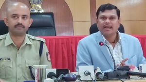  ಸಂಕ್ರಾಂತಿ ಹಬ್ಬಕ್ಕೂ ಮಾರ್ಗಸೂಚಿ ಪ್ರಕಟಿಸಿದ ದಾವಣಗೆರೆ ಜಿಲ್ಲಾಡಳಿತ; ಜ.31ರವರೆಗೆ ನಿರ್ಬಂಧ