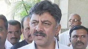 ಬಿಜೆಪಿ ಹೇಳಿದಂತೆ ಯಾರ ಆದಾಯ ಡಬಲ್ ಆಗಿದೆ?: ಡಿಕೆಶಿ