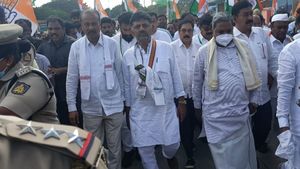  ದೇವಾಲಯಗಳ ಸ್ವಾಯತ್ತತೆ: ಸಿದ್ದರಾಮಯ್ಯ ಮಹತ್ವದ ಪತ್ರಿಕಾ ಹೇಳಿಕೆ