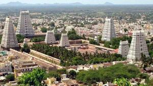 ತಮಿಳುನಾಡು ದೇವಾಲಯಗಳ ಮೇಲೆ ಹೆಚ್ಚುವರಿ ನಿರ್ಬಂಧ