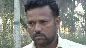ತುಮಕೂರು; ಕಾರು ಶೋ ರೂಂ ಸಿಬ್ಬಂದಿಗೆ ಪಾಠ ಕಲಿಸಿದ ಯುವ ರೈತ! 