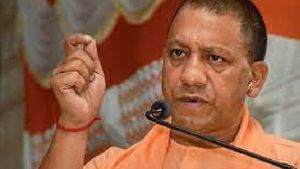 ಯುಪಿ: ಗಾಯತ್ರಿ ಪ್ರಜಾಪತಿ ಪತ್ನಿಗೆ ಎಸ್ಪಿ ಟಿಕೆಟ್- ಬಿಜೆಪಿ ವಾಗ್ದಾಳಿ