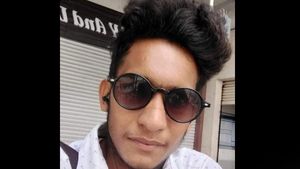 ರಾಮನಗರ; ನಿವೃತ್ತ ಪೈಲೆಟ್ ಕೊಂದಿದ್ದು ಮನೆ ಕೆಲಸದವನೇ! 