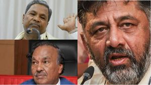 ಗೂಂಡಾ ಡಿ.ಕೆ.ಶಿವಕುಮಾರ್, ಜಾತಿವಾದಿ ಸಿದ್ದರಾಮಯ್ಯ: ಈಶ್ವರಪ್ಪ ಮುಂದುವರಿದ ವಾಗ್ದಾಳಿ