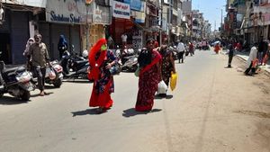 ಸಹಜ ಸ್ಥಿತಿಗೆ ಮರಳಿದ ಶಿವಮೊಗ್ಗ: 10 ತಾಸು ಸಡಿಲಿಕೆ ಬಳಿಕ ಮತ್ತೆ ನಿಷೇಧಾಜ್ಞೆ ಜಾರಿ