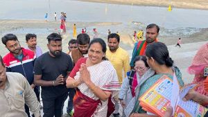ಉತ್ತರಪ್ರದೇಶದಲ್ಲಿ ಶೋಭಾ ಕರಂದ್ಲಾಜೆಯಿಂದ ಭರ್ಜರಿ ಮತಬೇಟೆ