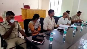  ಉಡುಪಿ ಶಾಂತಿ ಸಭೆಗೆ ಸಿಎಫ್ಐ ಗೈರು: ಸಾಮರಸ್ಯಕ್ಕೆ ಒಪ್ಪಿದ ಸರ್ವರು
