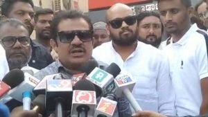 ಹಿಜಾಬ್ ವಿವಾದ: ನಾನೇಕೆ ಕ್ಷಮೆ ಕೇಳಬೇಕು?; ಡಿಕೆಶಿಗೆ ಜಮೀರ್​ ಅಹ್ಮದ್ ಡಿಚ್ಚಿ