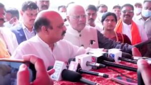 ದುಬಾರಿ ವೈದ್ಯಕೀಯ ಶಿಕ್ಷಣಕ್ಕೆ ಕಡಿವಾಣ; ಬಸವರಾಜ ಬೊಮ್ಮಾಯಿ 