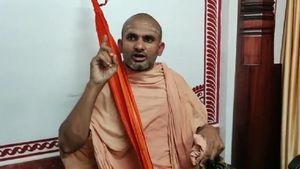 ಸಿದ್ದರಾಮಯ್ಯಗೆ ಹಿಂದೂಗಳ ಬಗ್ಗೆ ಮಾತನಾಡುವ ಅಧಿಕಾರ ಇಲ್ಲ; ಕಿಷ್ಕಿಂದೆ ಶ್ರೀ 