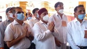 ಕುದ್ರೋಳಿ ಗೋಕರ್ಣನಾಥ ಕ್ಷೇತ್ರಕ್ಕೆ ಭೇಟಿ ನೀಡಿದ ರಾಜ್ಯಪಾಲ ಗೆಹ್ಲೋಟ್ 