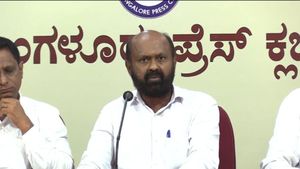 24 ವರ್ಷ ಯು. ಟಿ. ಖಾದರ್ ಜೊತೆಗಿದ್ದ ನಾಯಕ ಬಿಜೆಪಿ ಸೇರ್ಪಡೆ! 