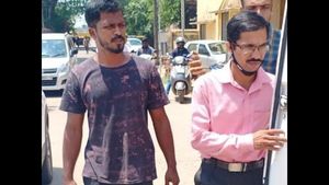  ಮಂಗಳೂರು: ಪ್ರಾಧ್ಯಾಪಕಿಯ ಮಾನಹಾನಿ ಮಾಡಿ ಜೈಲು ಸೇರಿದ ಪ್ರಾಧ್ಯಾಪಕರು!