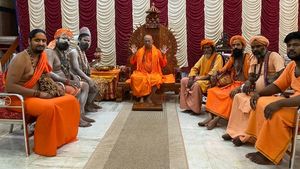 ಕನ್ಯಾಡಿ ಶ್ರೀಗಳನ್ನು ಭೇಟಿಯಾದ ನಾಗಾಸಾಧು ನಿಯೋಗ; ರಾಜ್ಯ ಚುನಾವಣೆಯಲ್ಲಿ ಸ್ಪರ್ಧೆಯ ಎಚ್ಚರಿಕೆ