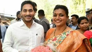 ವೈಎಸ್ಸಾರ್ ಪಕ್ಷದ 'ಲಕ್ಕಿ ಚಾರ್ಮ್' ನಟಿ ರೋಜಾಗೆ ಸಿಕ್ತು ಸಚಿವ ಸ್ಥಾನ