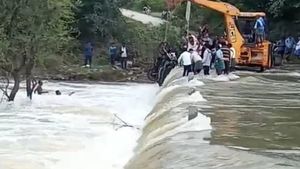ಚಿಕ್ಕಬಳ್ಳಾಪುರ: ಆಮ್ಲಜನಕದ ಕೊರತೆಯಿಂದ ಮೀನುಗಳ ಸಾವು 