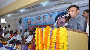 ಅಂಬಿಗರ ಚೌಡಯ್ಯ ಜಯಂತಿ: ಮಾತಿನ ಪಾವಿತ್ರ್ಯತೆಗೆ ಖ್ಯಾತಿ ಪಡೆದ ಗಂಗಾಮತಸ್ಥರು; ಸಚಿವ ಕೆ. ಸುಧಾಕರ್