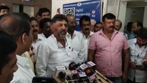 ಗುತ್ತಿಗೆದಾರ ಆತ್ಮಹತ್ಯೆ ಪ್ರಕರಣ: ಡಿಜಿಪಿ ಬದುಕಿದ್ದರೆ ಕಠಿಣ ಕ್ರಮ ಕೈಗೊಳ್ಳಲಿ; ಡಿ.ಕೆ. ಶಿವಕುಮಾರ್
