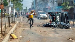 ಗುಜರಾತ್‌: ರಾಮನವಮಿ ಮೆರವಣಿಗೆ ವೇಳೆ ಕೋಮು ಘರ್ಷಣೆ: ಓರ್ವ ಸಾವು