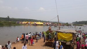 ವಿಡಿಯೋ; ಶಿವಮೊಗ್ಗದ ಕೂಡ್ಲಿಯಲ್ಲಿ ವೈಭವದ ಜಾತ್ರೆ, ಪುಣ್ಯಸ್ನಾನ