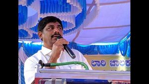ಪಿಎಸ್ಐ ಹಗರಣ ಹೈಕೋರ್ಟ್ ನ್ಯಾಯಾಧೀಶರಿಂದ ತನಿಖೆಗೆ ಸಂಸದ ಡಿ.ಕೆ. ಸುರೇಶ್ ಆಗ್ರಹ 