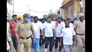 ಚಿಕ್ಕಬಳ್ಳಾಪುರದಲ್ಲಿ ಸಾಮಾಜಿಕ ನ್ಯಾಯದಡೆಗೆ ಕಾಲ್ನಡಿಗೆಗೆ ಆರೋಗ್ಯ ಸಚಿವ ಡಾ. ಕೆ ಸುಧಾಕರ್ ಚಾಲನೆ 