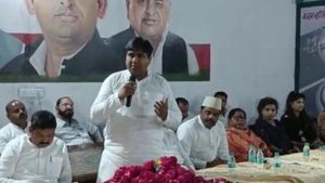 'ಅವರ ಬಾಯಿಂದ ಶಬ್ದ ನಮ್ಮ ಬಂದೂಕಿನಿಂದ ಗುಂಡು' ಎಂದ ಎಸ್‌ಪಿ ಮೇಲೆ ಬುಲ್ಡೋಜರ್ 