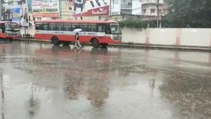 ಅರಮನೆ ನಗರಿಯಲ್ಲಿ ಮುಂದುವರಿದ ಮಳೆ