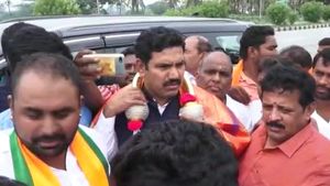 'ಮುಂದಿನ ಮುಖ್ಯಮಂತ್ರಿ ವಿಜಯೇಂದ್ರ': ದಾವಣಗೆರೆಯಲ್ಲಿ ಅಭಿಮಾನಿಗಳ ಜೈಕಾರ..!