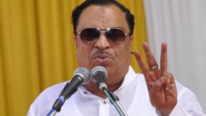  ಕರ್ನಾಟಕದಲ್ಲಿ ಮಂಗಳಮುಖಿ ಸರ್ಕಾರವಿದೆ, ಬಿಜೆಪಿ ಸರ್ಕಾರ ಅಲ್ಲ: ಇಬ್ರಾಹಿಂ 